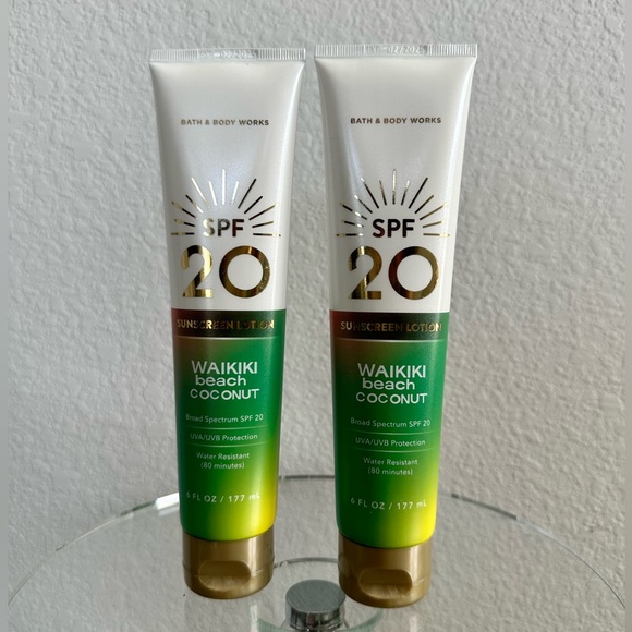 2 Bath & Body Works WAIKIKI BEACH COCONUT SPF 20 Sunscreen Lotion 6 oz… - Picture 3 of 4